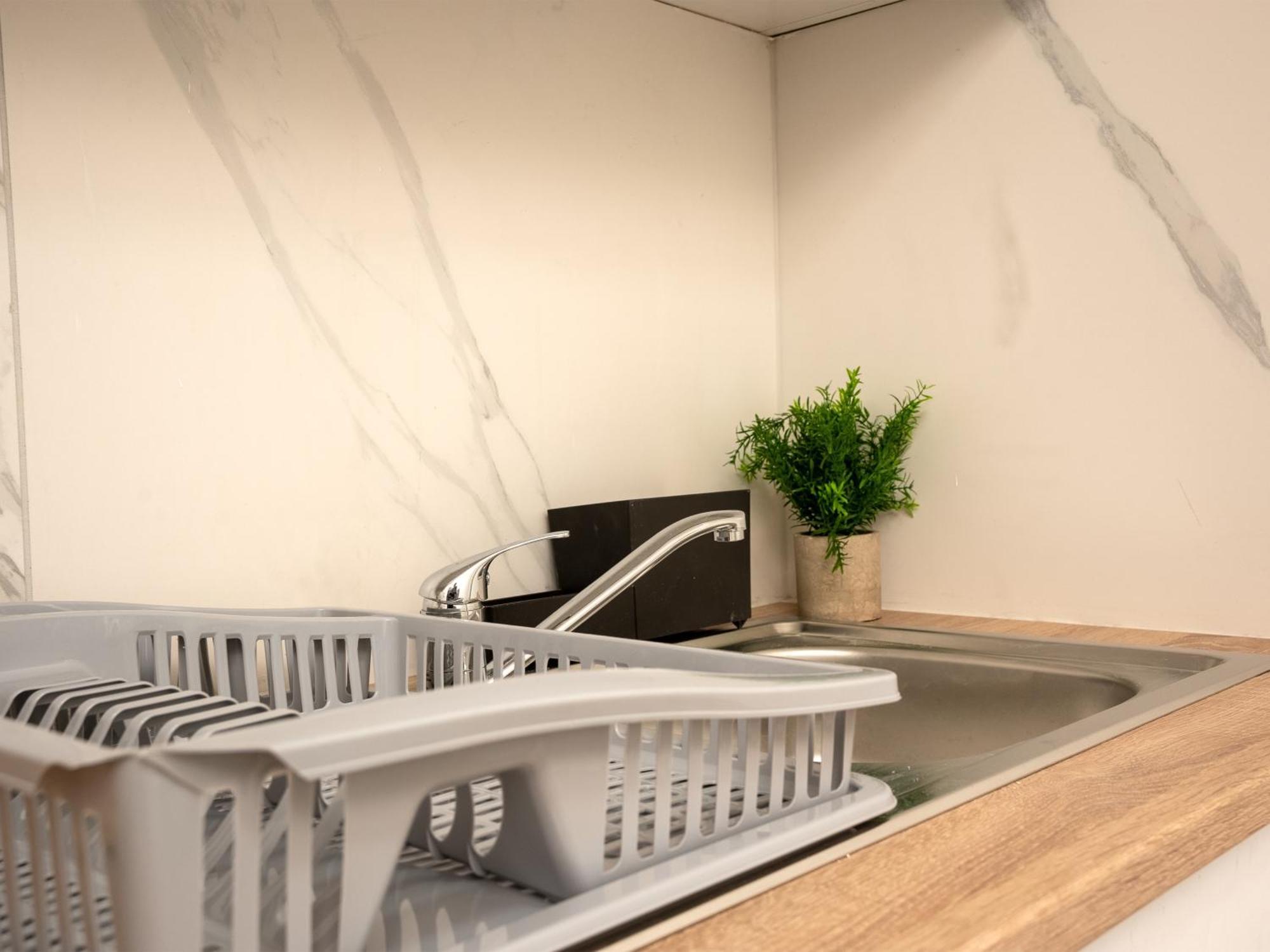 Serviceroom24 - Apartment 4 In Herten Wlan - Smart-Tv - 24-7 Check-In Und Kueche エクステリア 写真