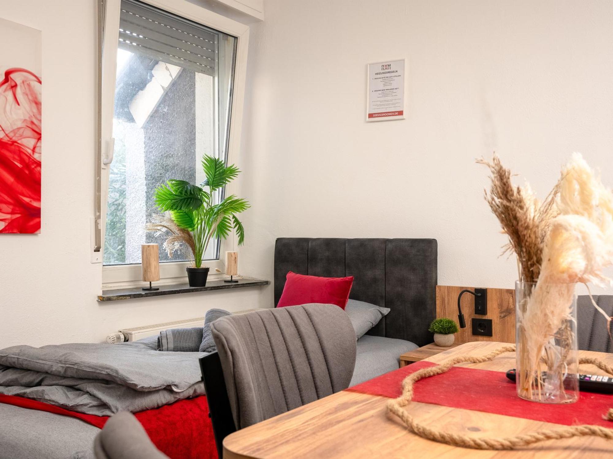 Serviceroom24 - Apartment 4 In Herten Wlan - Smart-Tv - 24-7 Check-In Und Kueche エクステリア 写真