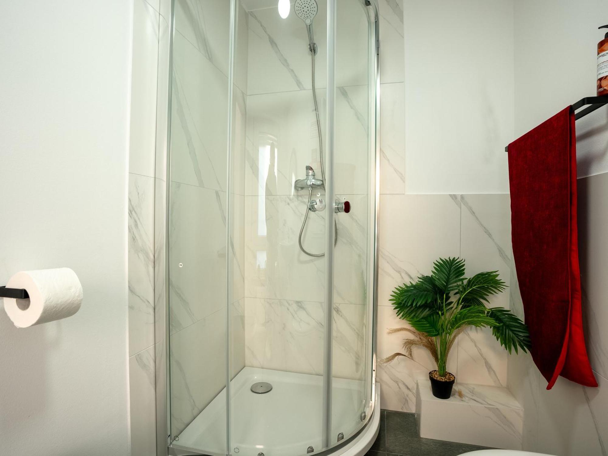 Serviceroom24 - Apartment 4 In Herten Wlan - Smart-Tv - 24-7 Check-In Und Kueche エクステリア 写真