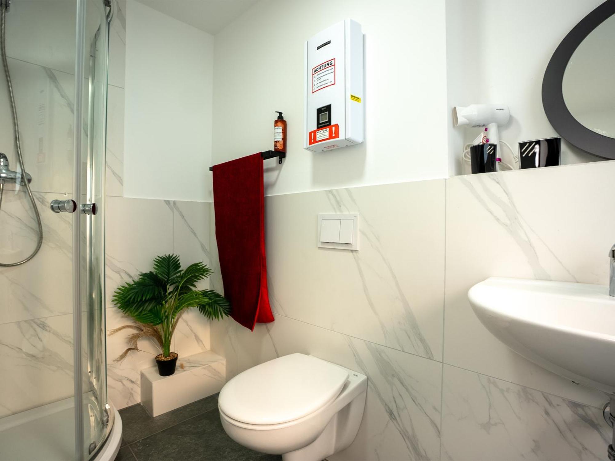 Serviceroom24 - Apartment 4 In Herten Wlan - Smart-Tv - 24-7 Check-In Und Kueche エクステリア 写真