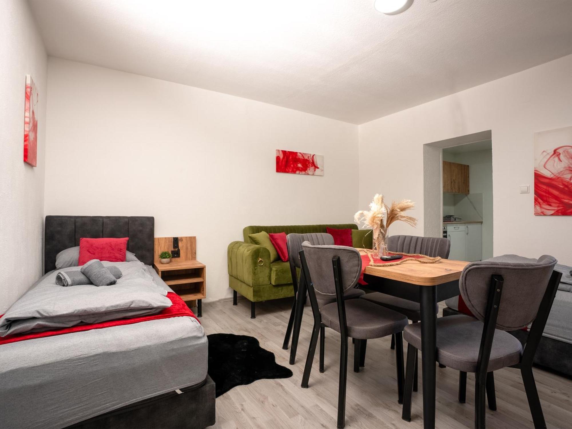 Serviceroom24 - Apartment 4 In Herten Wlan - Smart-Tv - 24-7 Check-In Und Kueche エクステリア 写真